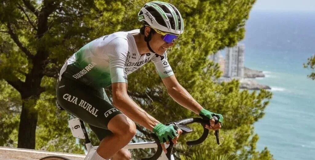 El ciclista andorrà Adrià Regada. Serà l'únic representant nacional al Mundial de Ruanda