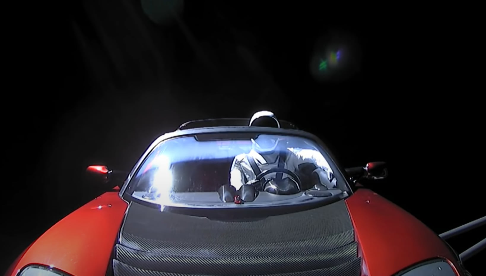 El Tesla Roadster de Elon Musk en el espacio.