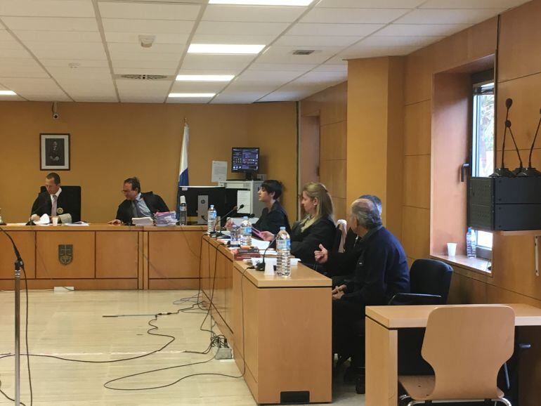 Un momento de la celebración del juicio en la Audiencia Provincial de Santa Cruz de Tenerife. 