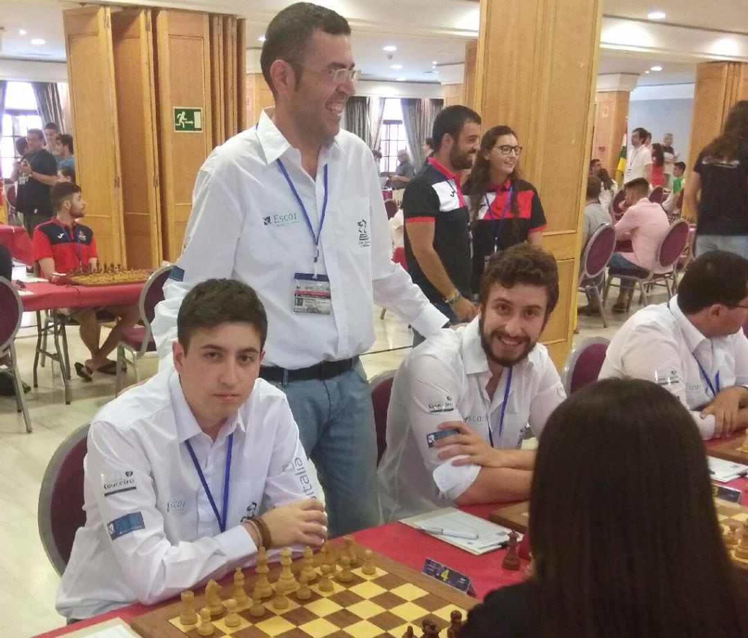 Adrián Gómez, en plena competición nacional para Universitarios en Alicante.