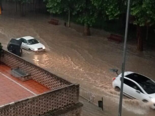 Las lluvias dejaron alrededor de 32 litros por metro cuadrado en dos horas, de los que 20 cayeron en la primera media hora