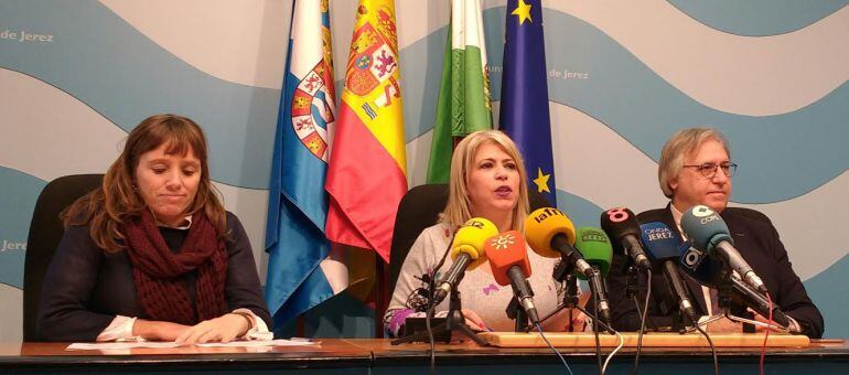 Imagen de la rueda de prensa en la que se ha dado a conocer el nuevo acuerdo laboral 