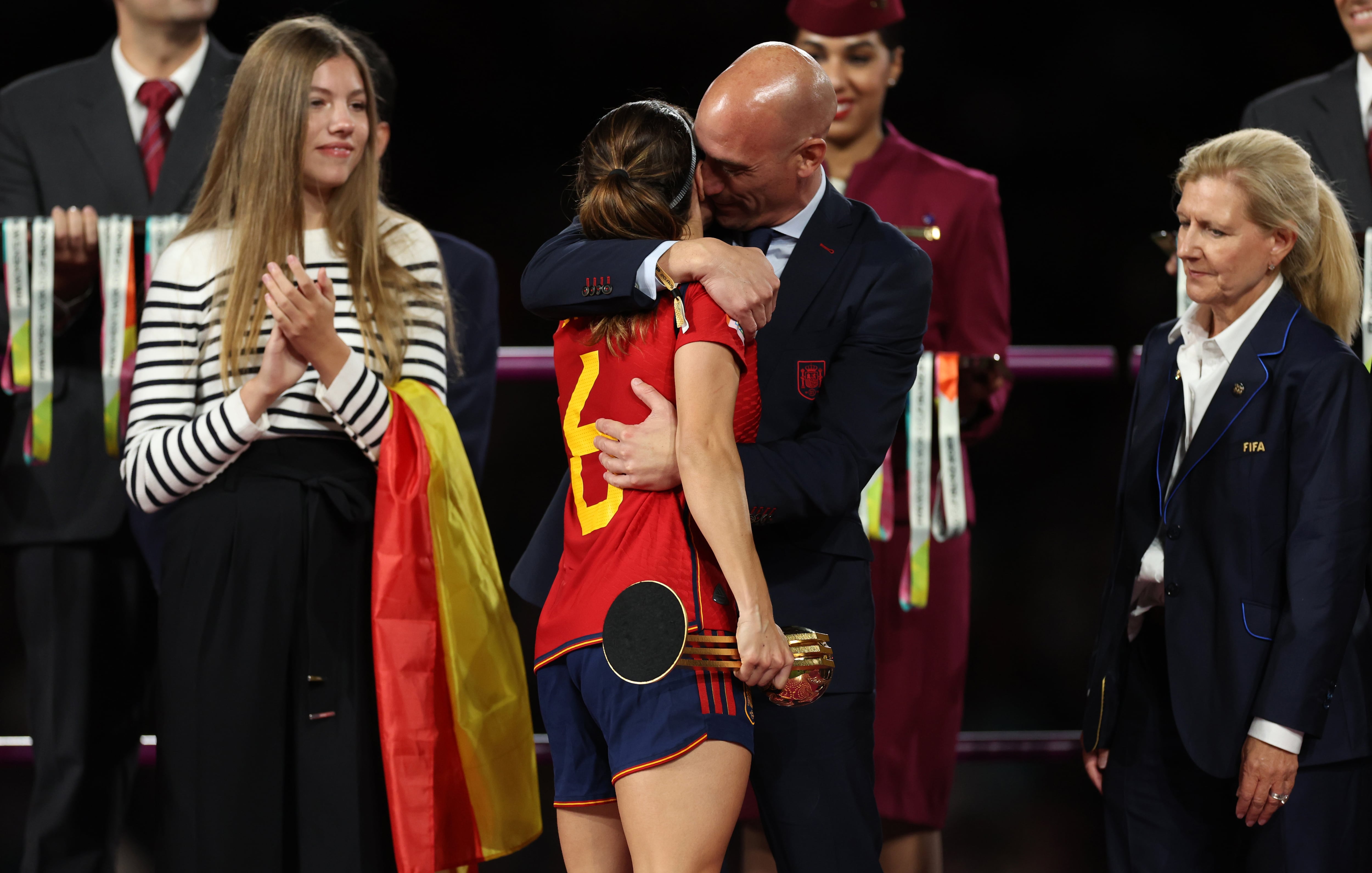 El presidente de la RFEF, Luis Rubiales, durante la celebración de la victoria de la selección española femenina de fútbol en el Mundial de Australia y Nueva Zelanda