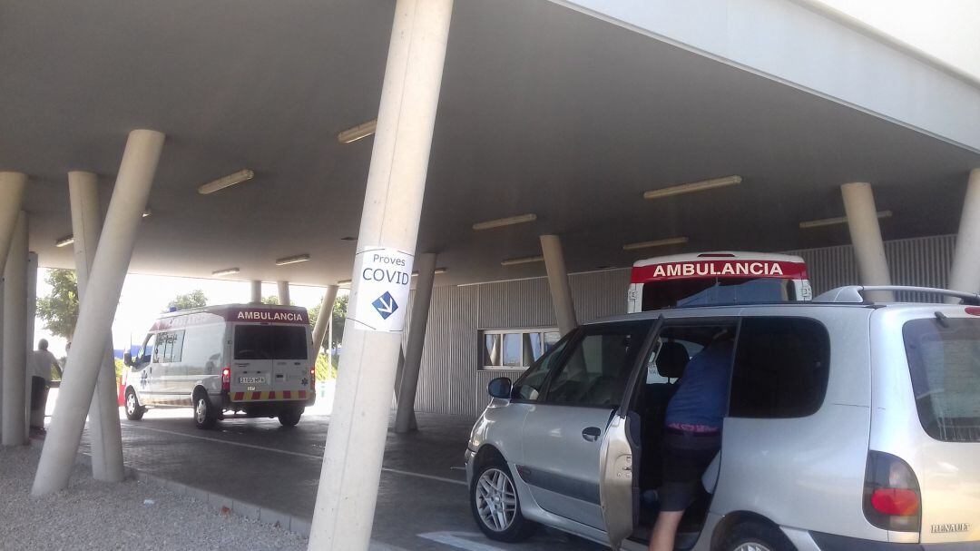 Pruebas PCR en el hospital Francesc de Borja de Gandia 