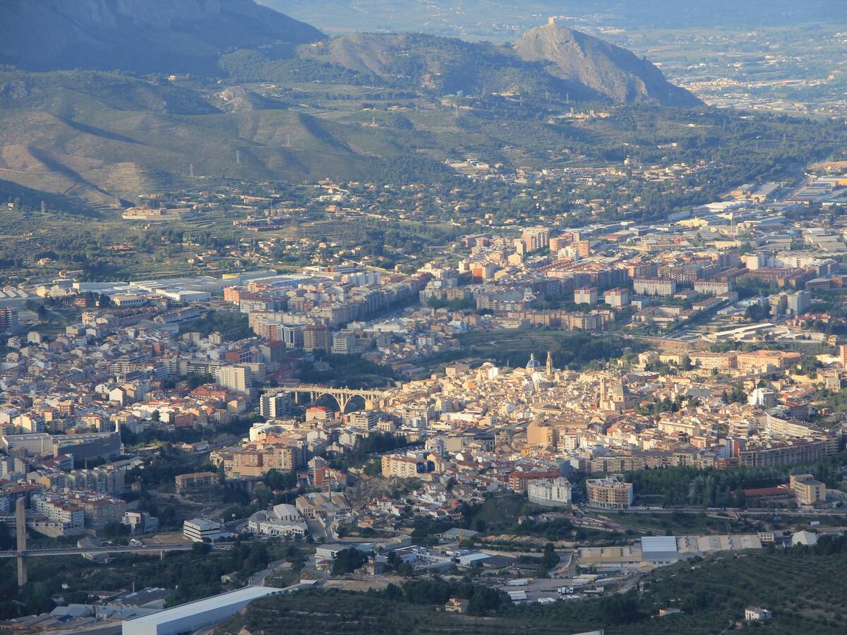 El área de Alcoy suma 103 nuevos contagios de coronavirus y dos fallecidos en Cocentaina e Ibi