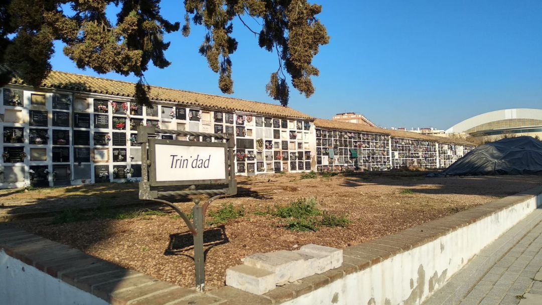 Cuadro de la Trinidad de Cementerio de la Salud en Córdoba