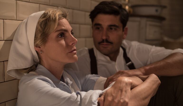 Amaia Salamanca y Álex García, protagonistas de &#039;Tiempos de guerra&#039;