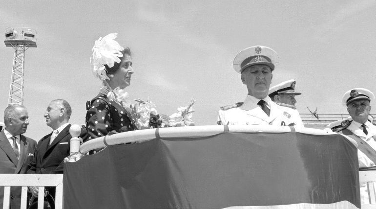 Maó podría retirarle al dictador la medalla de la ciudad.