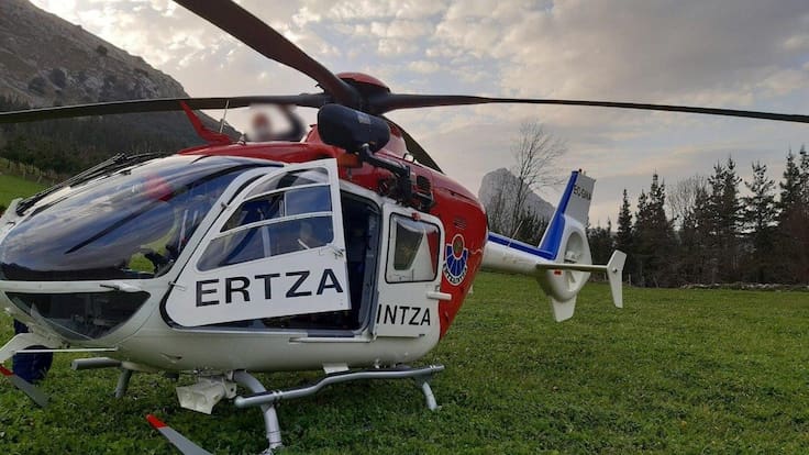 Encontrado el cuerpo sin vida de un senderista en Peñas de Aia