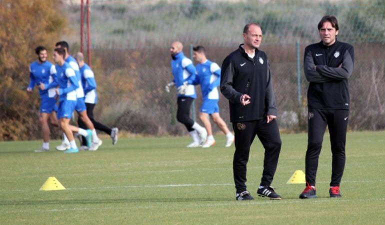 Luque junto a Mir en un entrenamiento