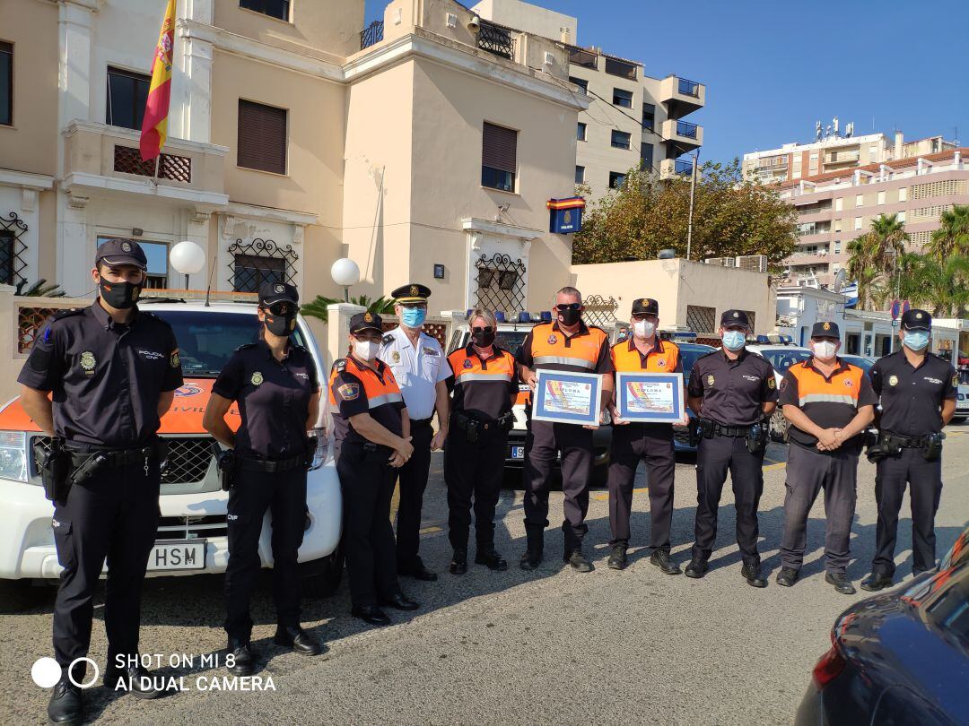 Reconocimiento de la Policía Nacional a Protección Civil.