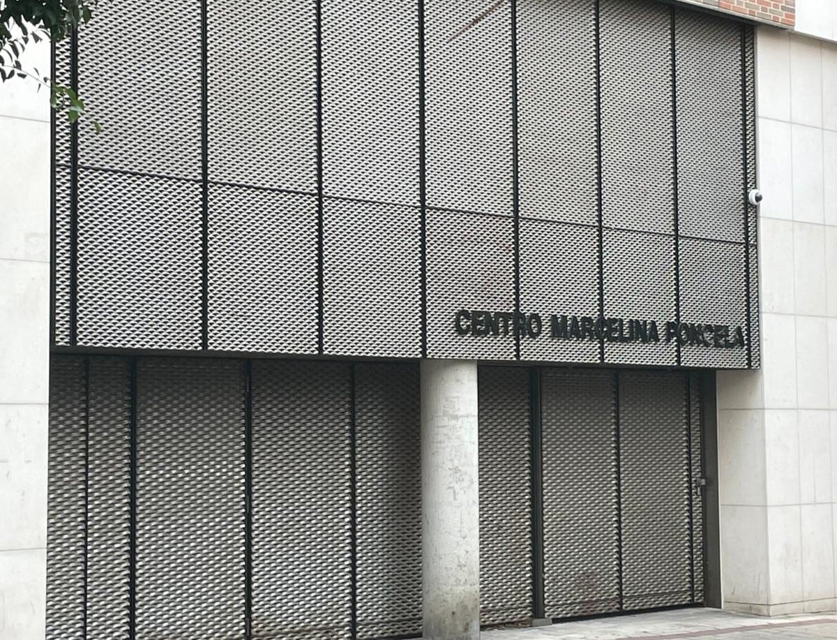 Centro Marcelina Poncela cerrado