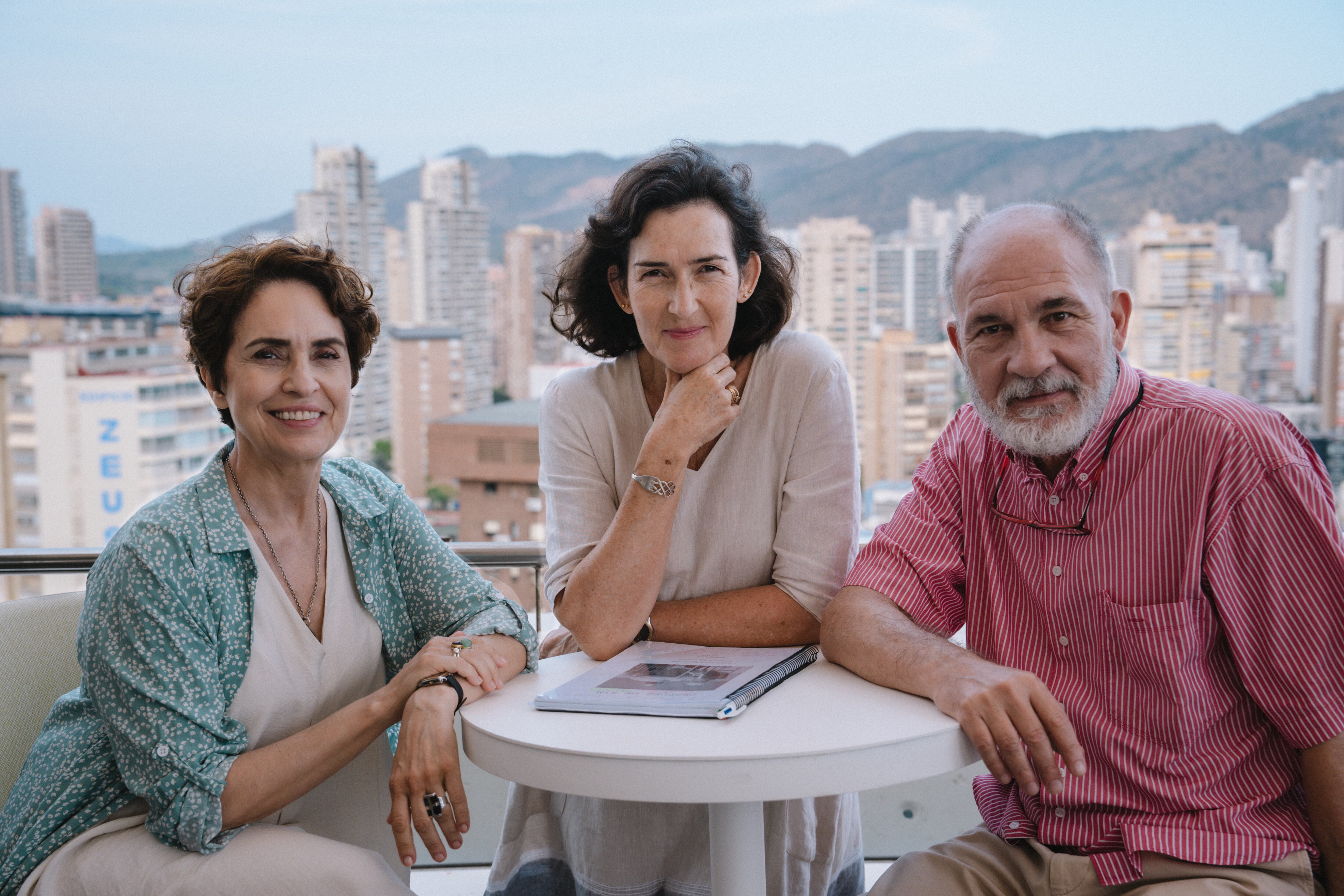 Adriana Ozores, Ángeles Gozález Sinde y Mario Grandinetti