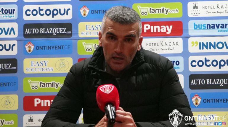 Vicente Parras, entrenador Ontinyent CF