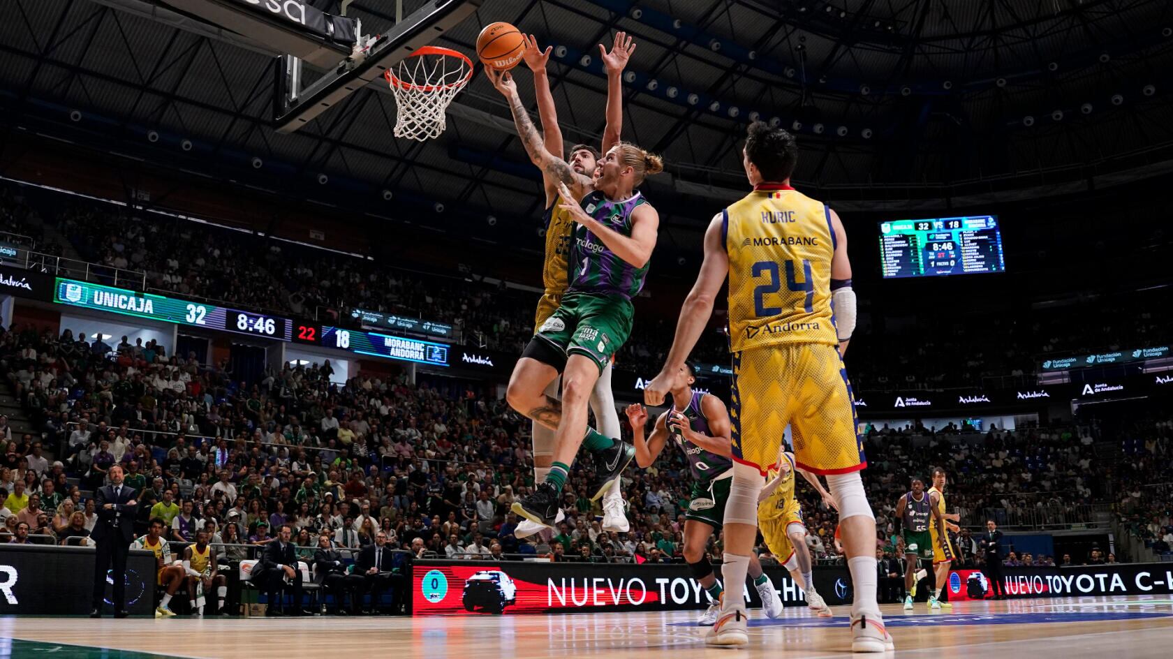El ala-pívot estadounidense del Unicaja Dylan Osetkowski, uno de los jugadores destacados del partido ante el MoraBanc Andorra