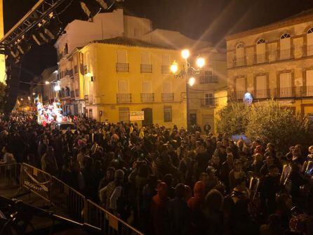 Ambiente durante el desfile de carcaval el año pasado 