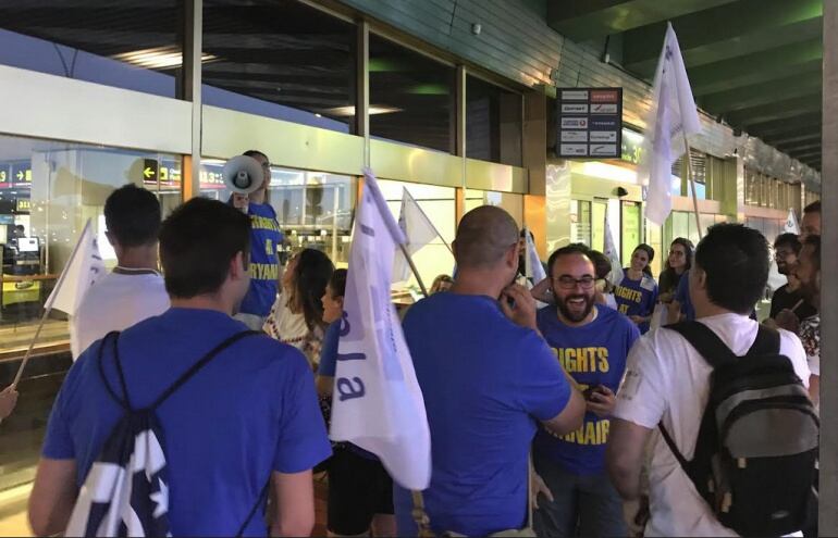 Protestas de los trabajadores de Ryanair en el aeropuerto de Madrid