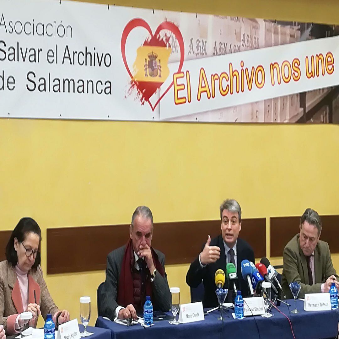 Rueda de Prensa de la Asociación Salvar el Archivo de Salamanca