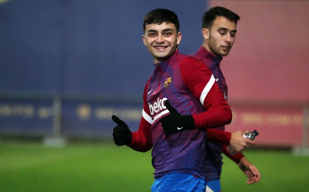 Pedri ha completado el entrenamiento grupal con el Barça