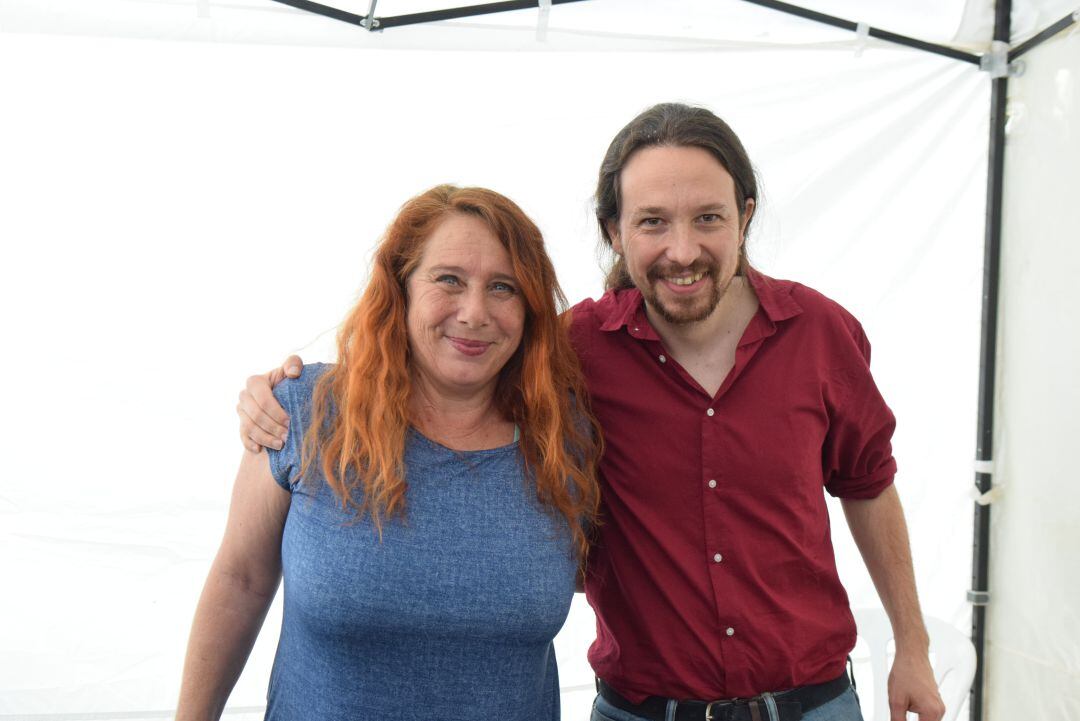 Viviana de Sans y Pablo Iglesias