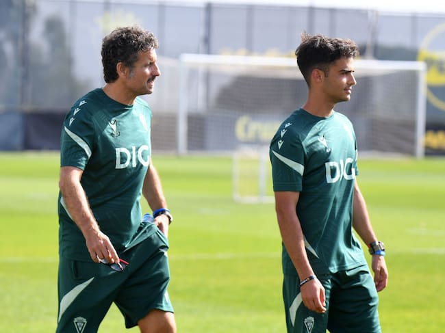 Imanol Idiakez en su primera jornada de trabajo con el Cádiz CF