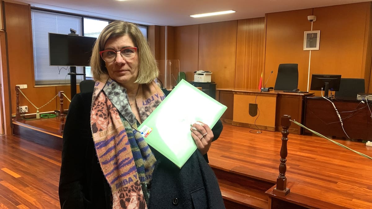 La alcaldesa de Fabero pide la expulsión del PSOE de Javier Alfonso Cendón tras el juicio contra Demetrio Alfonso: ‘Es un juego de trileros’