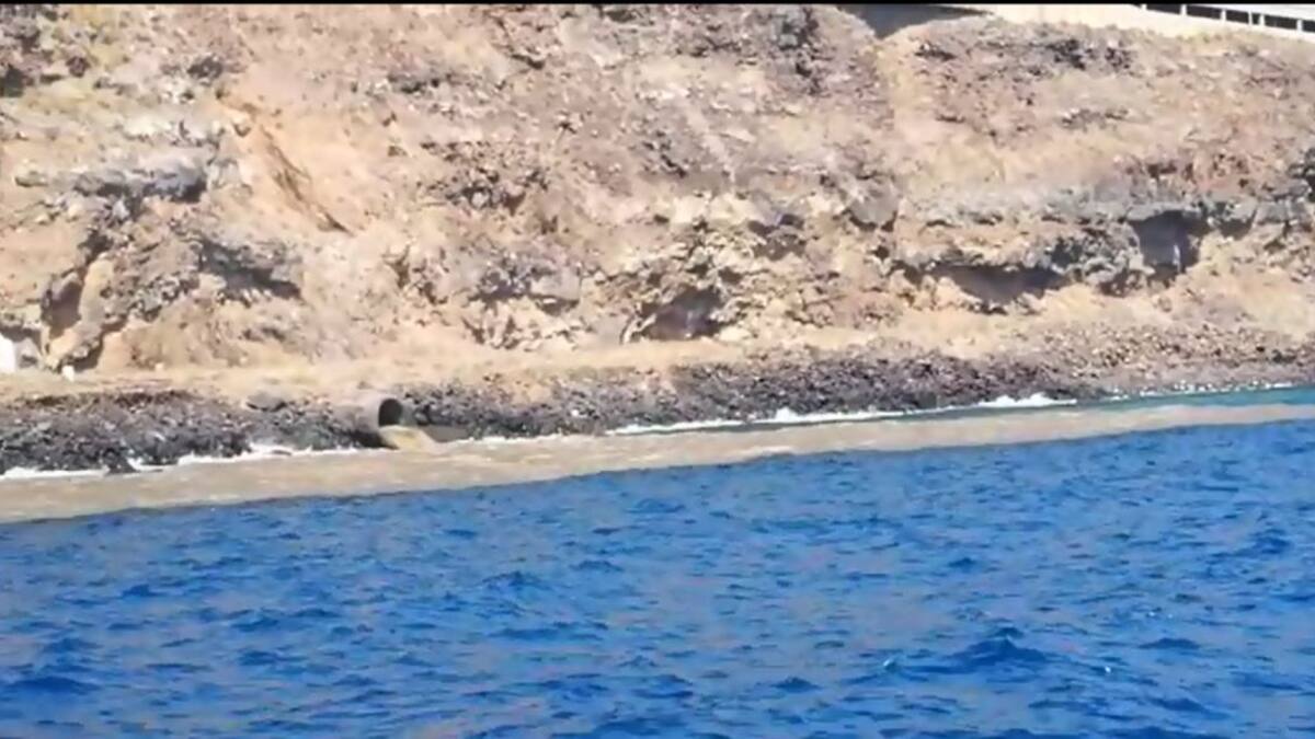 Solucionan la avería que causó un vertido de agua depurada en La Hondura