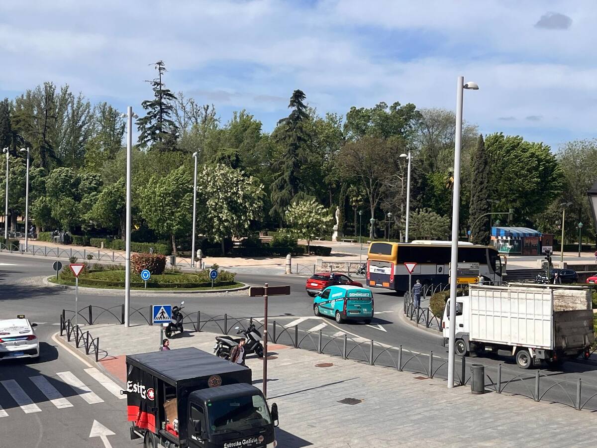 Toledo recupera la normalidad y el Ayuntamiento declara el día del apagón "no hábil"