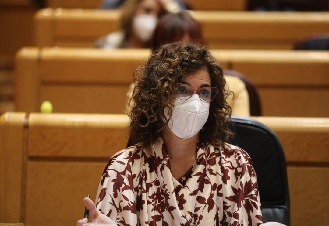 La ministra de Hacienda y Función Pública, María Jesús Montero, en el debate de los Presupuestos Generales del Estado (PGE) en el Senado