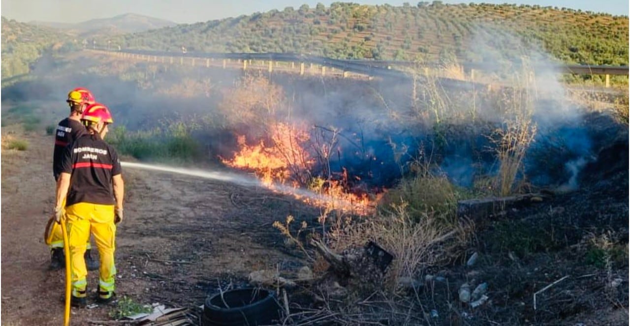 Ocho bomberos de Jaén se desplazan a Salamanca para colaborar en la lucha contra los incendios