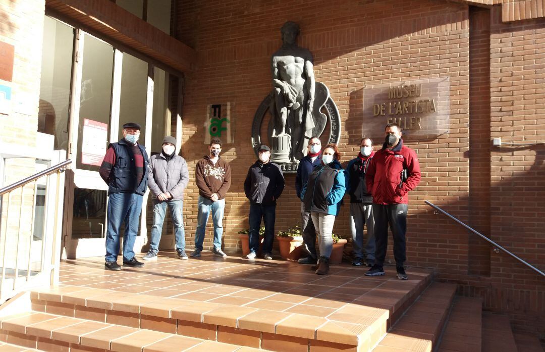 Artistas carroceros en la sede del Museo del Artista Fallero