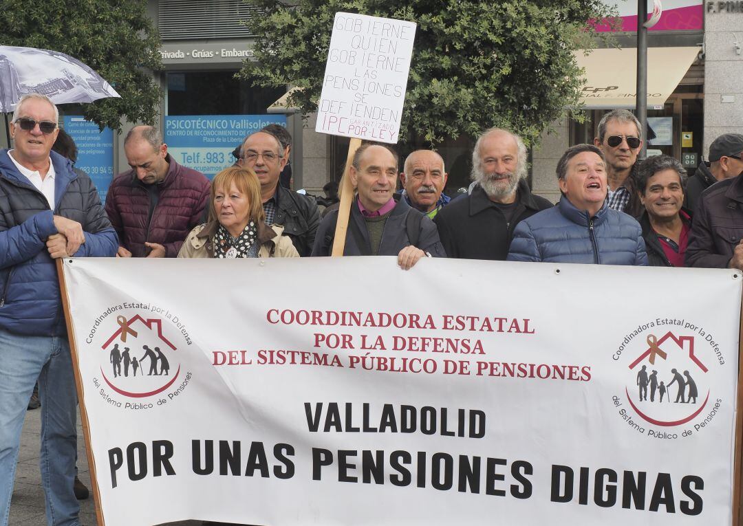 Nueva concentración de pensionistas en la Plaza Fuente Dorada