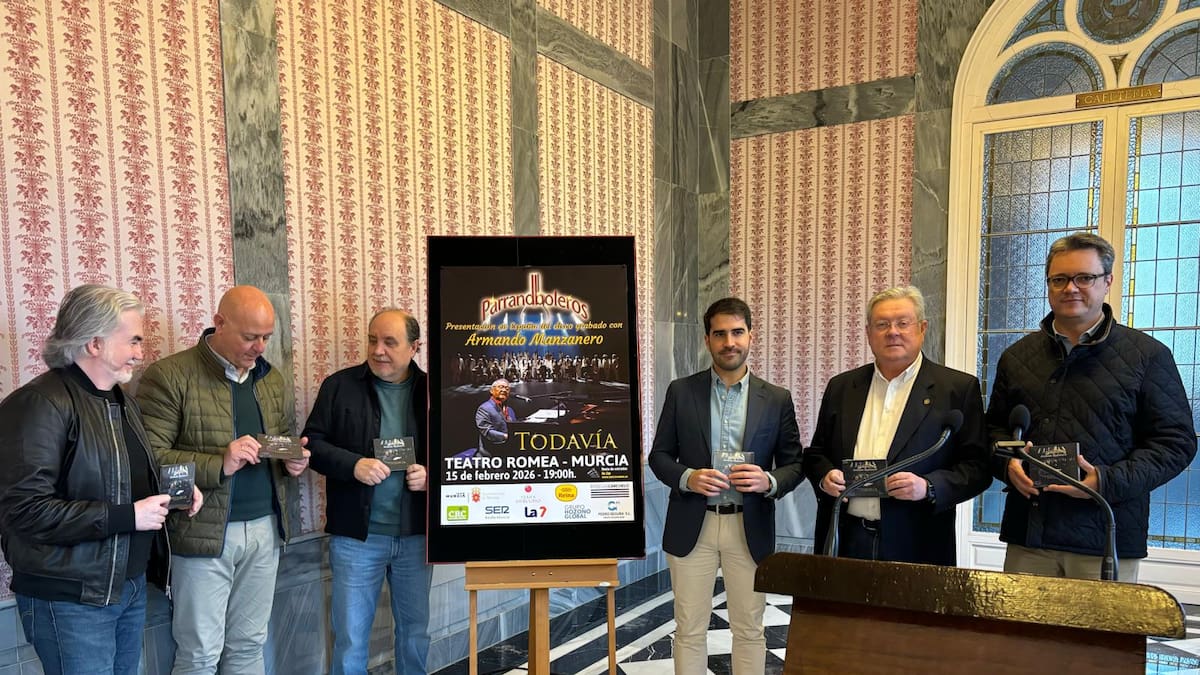 Manuel Manjón y Agustín Sánchez presentan el disco que grabaron con Manzanero'