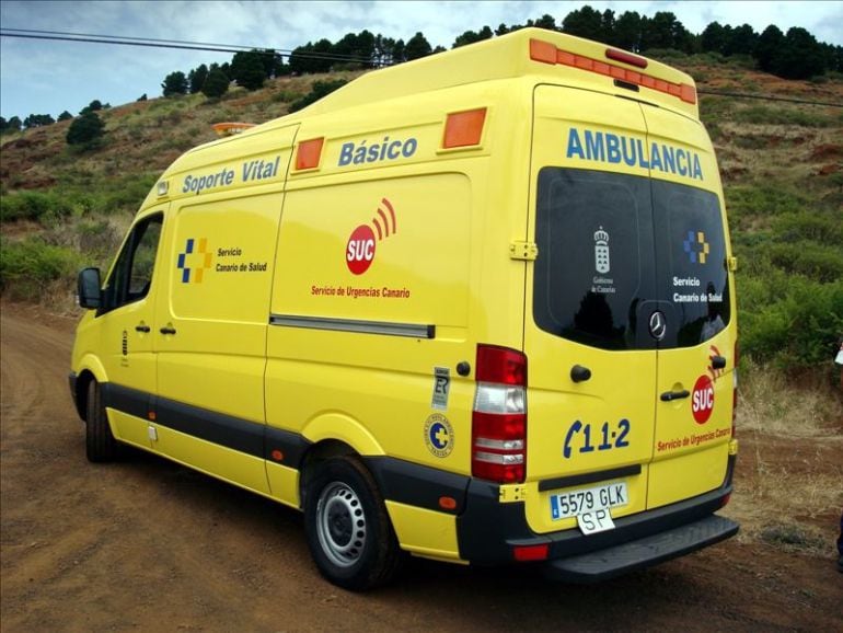 Una ambulancia del Servicio de urgencias Canario. 