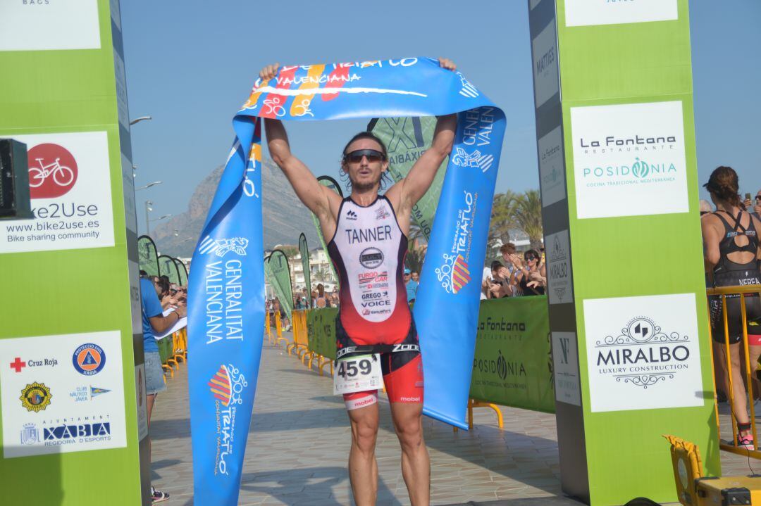 Mark Tanner, ganador en la distancia Olímpica.