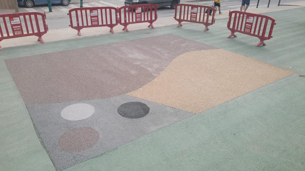 Parte del pavimento de prueba en el entorno de las vías