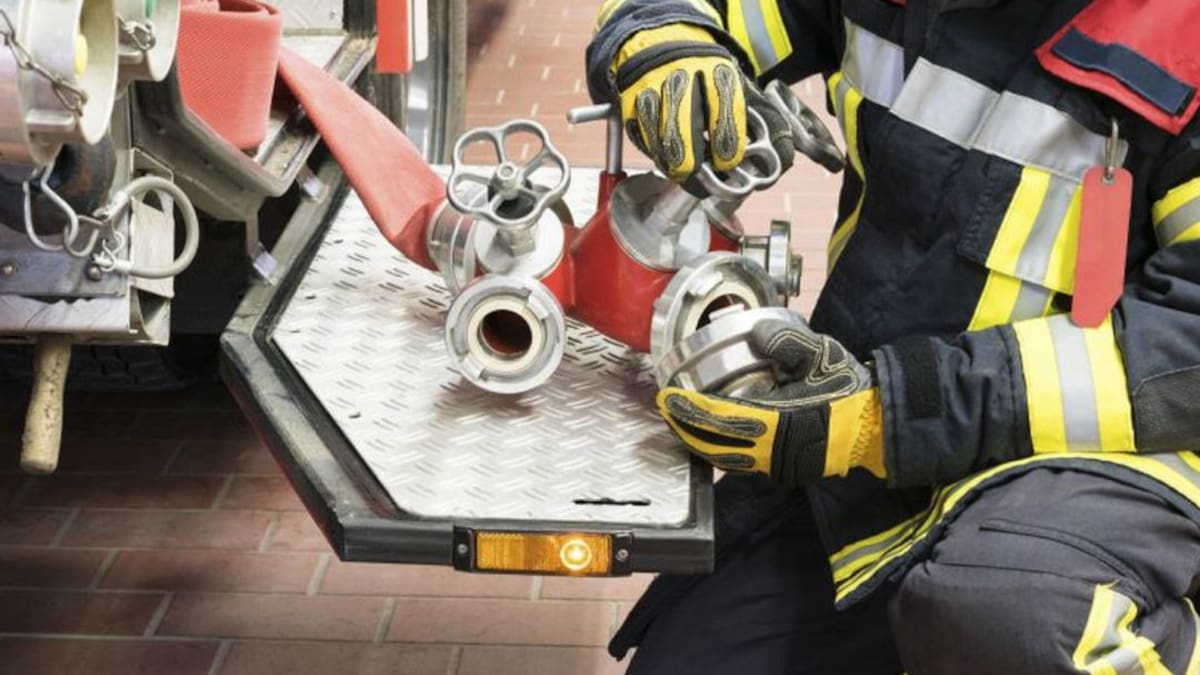 La Diputación acusa al PP de utilizar el plan de Bomberos para ocultar la "discriminación" en la vacunación