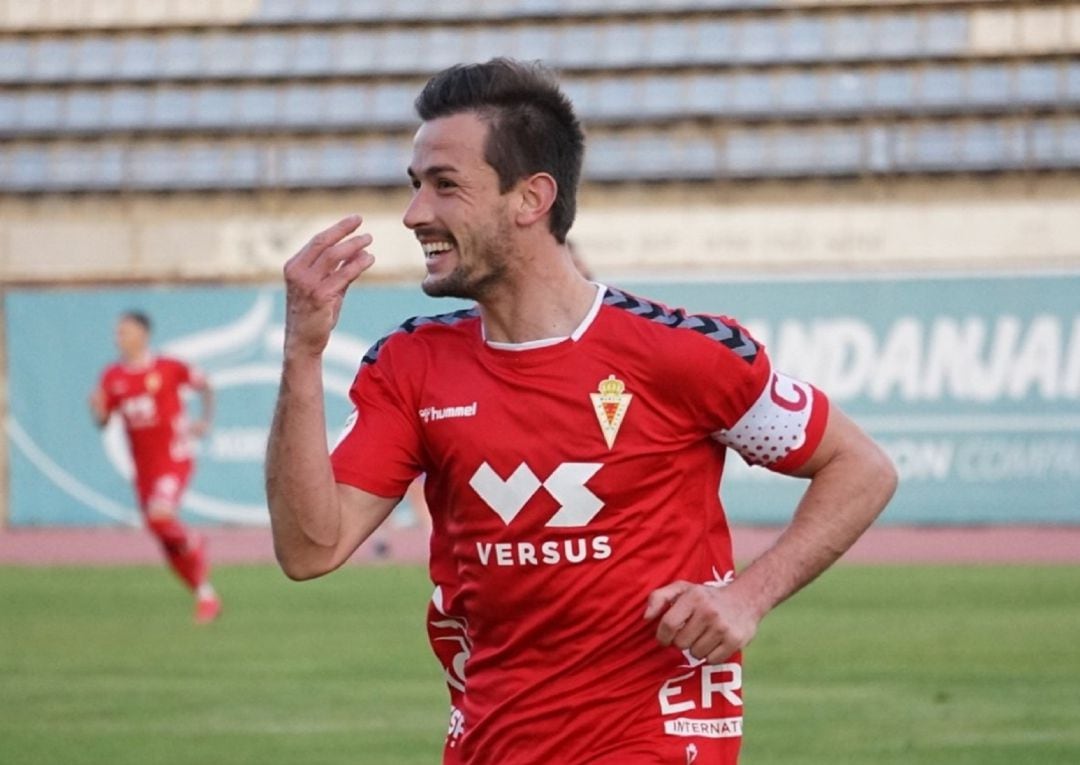 Rafa Chumbi en su último partido con el Real Murcia