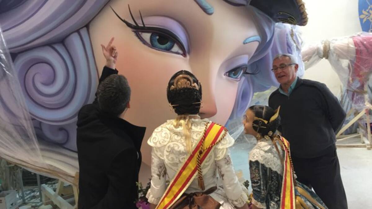 Últimas pinceladas a las Fallas 2016