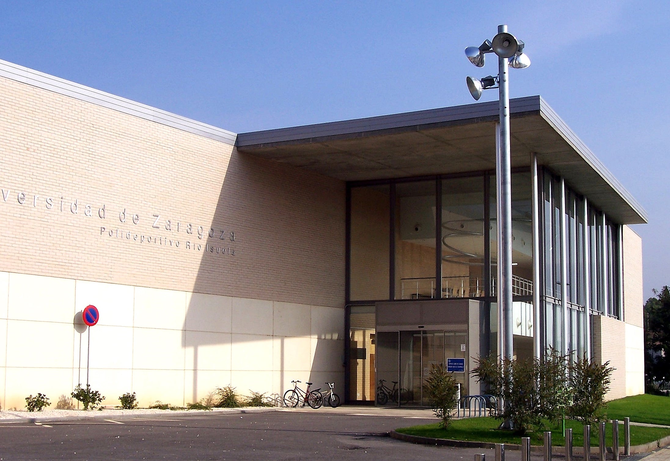 Facultad Ciencias de la Salud y del Deporte de Huesca