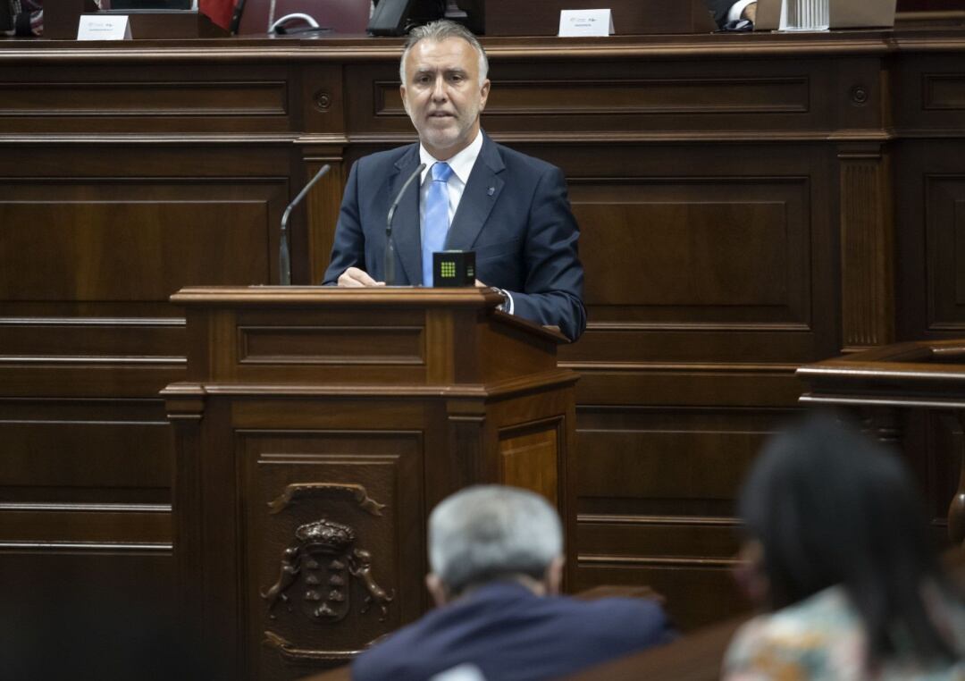 El presidente de Canarias, Ángel Víctor Torres