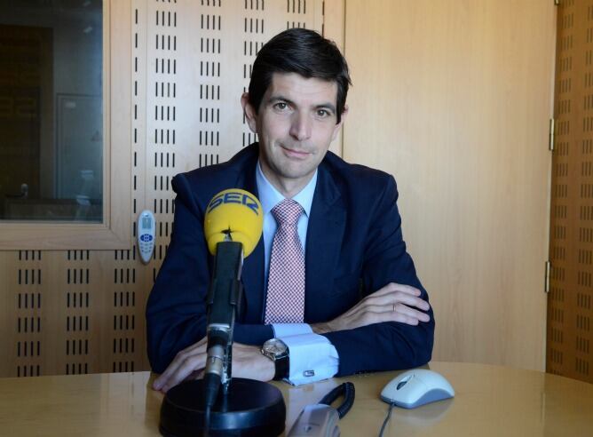 Trocóniz muestra su preocupación por la situación del Alavés.