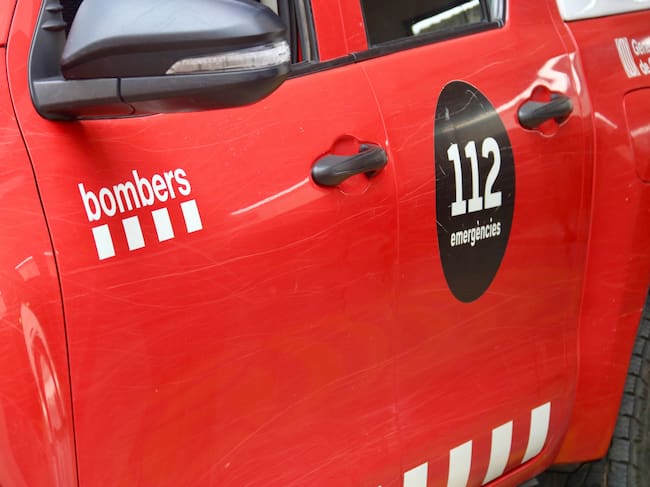 Els bombers, que hi han enviat set dotacions, ha rebut l'avís d'aquesta contaminació química a la piscina de Tàrrega cap a les 10.50h d'aquest divendres, 24 d'abril.