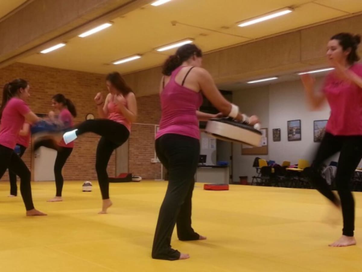 La supervivencia es la medalla: así son las clases de autodefensa del método SafeGirl