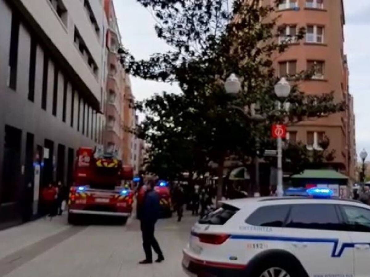 Muere una persona en el interior de una vivienda en Bilbao tras declararse un incendio
