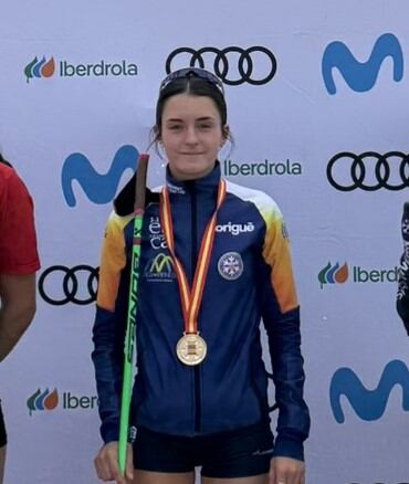 Angela Cajal con sus medallas este fin de semana