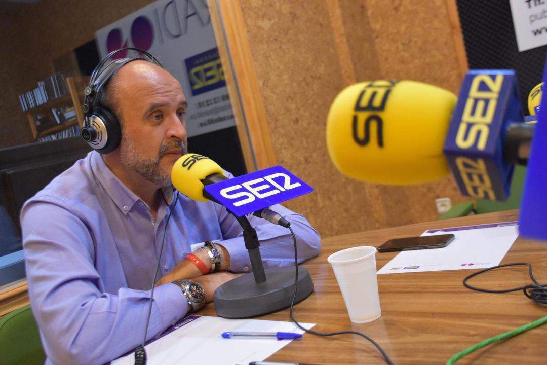 José Luis Martínez Guijarro durante la entrevista en Radio 90 Cadena SER. 