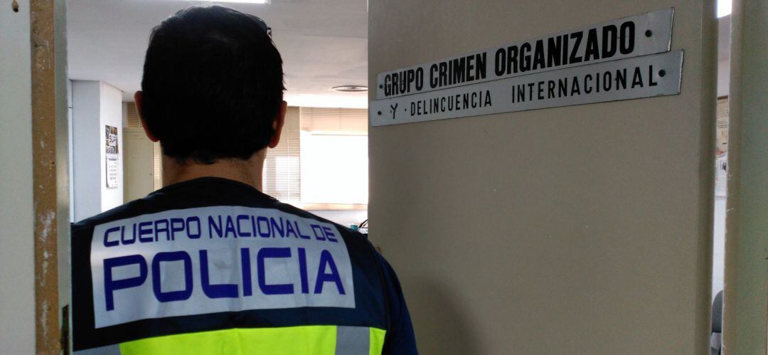 El detenido intentó, después de dejar inconsciente a su madre, acabar con su vida agrediéndola con una tijera