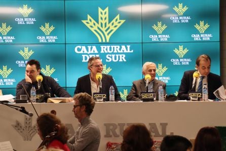 De izquierda a derecha, Rafa Almarcha, Salomón Hachuel, Antonio Rodríguez Almodóvar y Manuel Ruiz Rojas