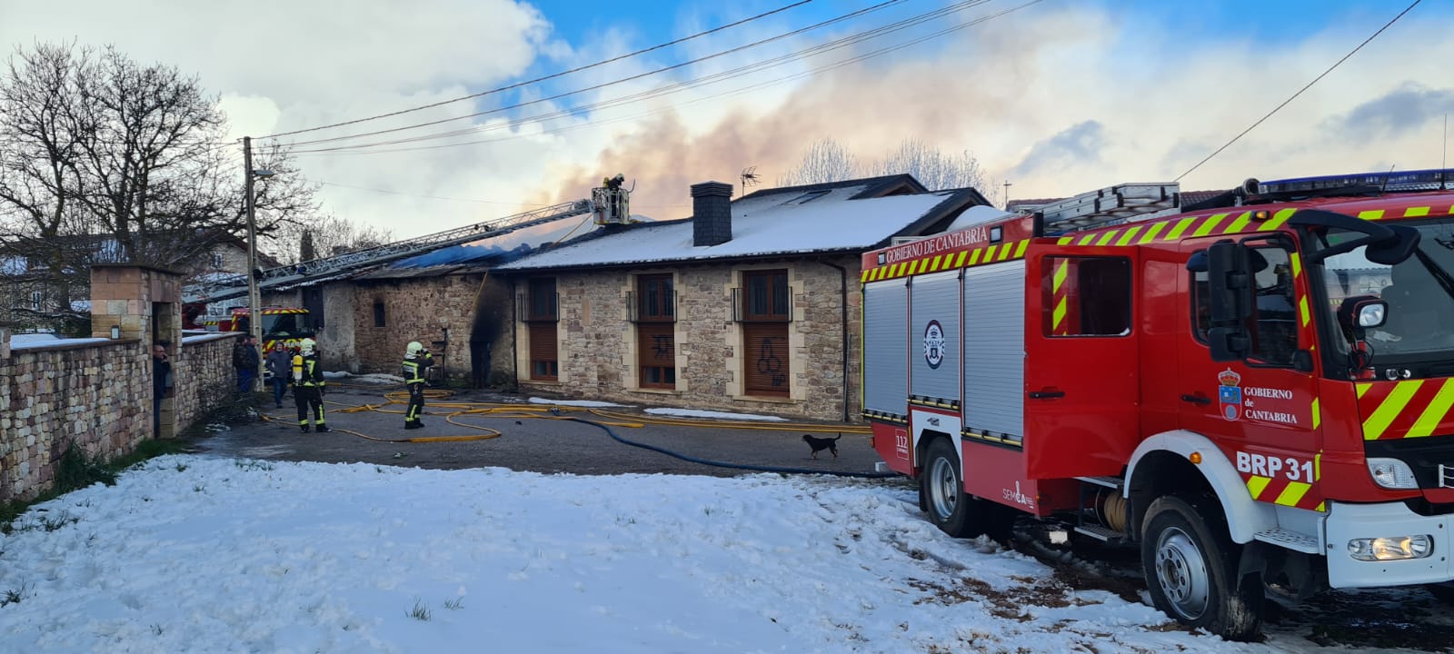 imagen del inmueble afectado por el fuego.